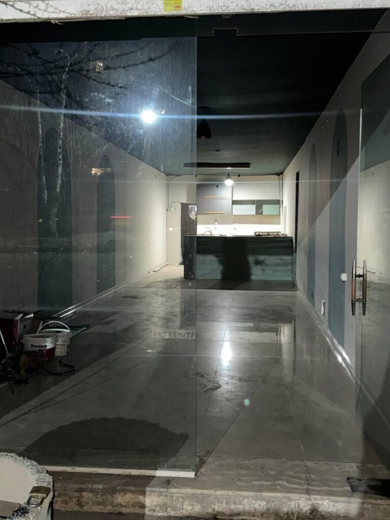 اجاره مغازه ۶۰ متری در مهرشهر خ دوم شرقی